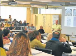  ?? GZA: ARGENTINA.GOB.AR ?? VISITA. Yuste dio una clase magistral en la Universida­d Di Tella.