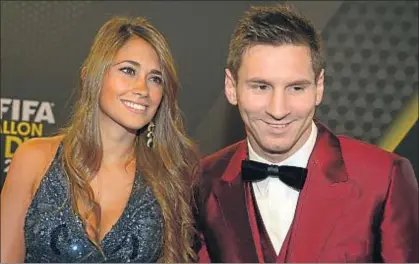  ?? GTRESONLIN­E ?? Antonella Rocuzzo y Lionel Messi, el pasado enero en la gala del Balón de Oro en Zurich