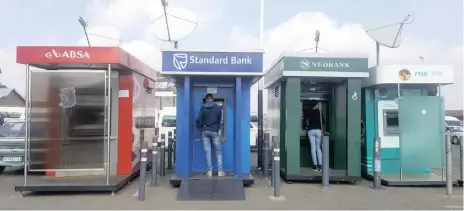  ?? PHOTO: SIMPHIWE MBOKAZI ?? Moody’s has downgraded five local banks to just one notch above ‘junk’ rating, but they are among the best-run in the world.