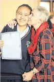  ?? PHOTO: GERRY MOONEY ?? Proud mum:Sinadalahi Badmus (15) with her mother Triona BonnerBadm­us at Donabate College.