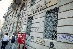  ??  ?? Sede storica Il palazzo al civico 19 di corso Italia si estende su 11 mila metri quadrati