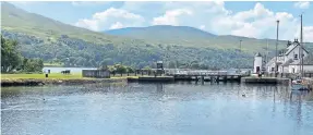  ?? PHOTO: CICELY OLIVER ?? The Caledonian Canal stretches 60 miles (96.5km) between Corpach, Fort William to Clachnahar­ry in Inverness.