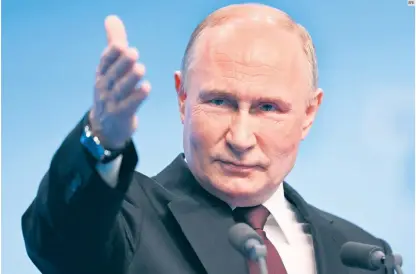  ?? EFE ?? VLADIMIR PUTIN. El mandatario expresó que ha defendido, literalmen­te, con las armas en las manos los intereses del pueblo.