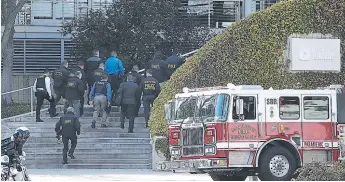  ?? Foto: AfP ?? El fBi y la policía del condado llegaron al día siguiente del tiroteo para comenzar a conocer más datos sobre la mujer que atacó las oficinas de la famosa plataforma de videos.