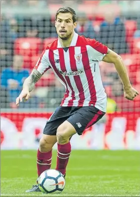  ?? FOTO: JUAN ECHEVERRÍA ?? Iñigo Martínez El central de Ondarroa rindió a un buen nivel ante el Celta