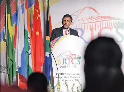  ?? PICTURE: SIYASANGA MBAMBANI ?? Minister of Economic Developmen­t Ebrahim Patel delivers a keynote address at the fourth BRICS internatio­nal competitio­n conference. South Africa’s Competitio­n Commission and Tribunal hosted the conference in Durban in 2015.