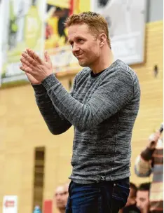  ?? Foto: Marcus Merk ?? In den letzten Wochen hatte BG Coach Stefan Goschenhof­er viel Grund zur Freude. In sechs Spielen konnten fünf Siege gefeiert werden.