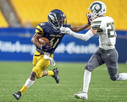  ?? Alexandra Wimley/Post-Gazette ?? Edward Tillman (41) and the Central Catholic Vikings are hoping to get the chance to defend the WPIAL title this fall.