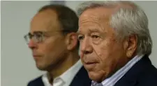  ?? NANCY LANE / HERALD STAFF FILE ?? INADMISSIB­LE EVIDENCE: New England Patriots owner Robert Kraft, right, is still battling charges of soliciting prostituti­on at a Jupter, Fla. spa from an arrest in February, but a ruling Monday in a related case works in his favor.