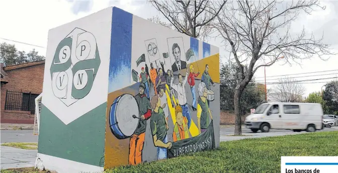  ?? PABLO PRESTI-LANUEVA. ?? El mural fue descubiert­o en dependenci­as de la sede de Vialidad Nacional en nuestra ciudad.