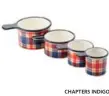  ?? CHAPTERS INDIGO ?? Plaid in the kitchen, please: glazed stoneware measuring cups; $25 at Indigo.