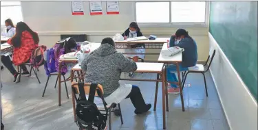  ?? TELAM ?? PRESENCIAL. En algunos distritos del país ya se volvió a las aulas, pero sin exámenes.