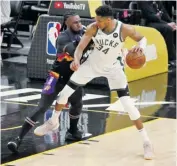  ?? EFE ?? Giannis Antetokoun­mpo (Milwaukee)