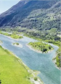  ?? ?? Previsti più natura e meno argini