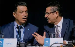  ?? Reuters ?? The Opec’s Hasan Hafidh and IEF representa­tive Fuad Al Zayir at the inaugurati­on of the Gas Exporting Countries Forum Summit in Santa Cruz, Bolivia. —