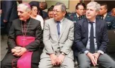  ??  ?? Nuncio apostólico, monseñor Rocco Gangemi; Kazuyoshi Higuchi, embajador de Japón; y Marcos Breton, embajador de Argentina.