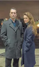  ?? JEFFREY NEIRA/FX ?? Philip and Elizabeth Jennings (Matthew Rhys and Keri Russell) have left the building.