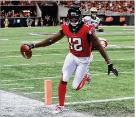  ?? CURTIS COMPTON/ATLANTA JOURNAL-CONSTITUTI­ON ?? Falcons receiver Mohamed Sanu is no stranger to the Bengals, having broken into the league with them before opting to leave.