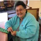  ??  ?? Judy volunteers at Christophe­r Heights in Marlboroug­h, Mass., teaching knitting and crochet to the residents.