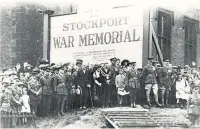  ??  ?? ●●Unveiling the temporary war memorial in 1921