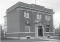  ?? CITY OF TORONTO ARCHIVES ?? This 110-year-old building on Yonge St. was demolished last weekend.