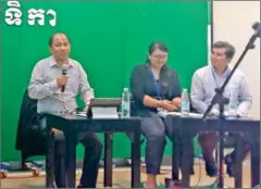  ?? BUN SENGKONG ?? Koul Panha (left), director of Comfrel, speaks during a forum on the 2017 draft budget yesterday in Phnom Penh.