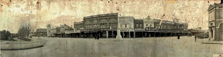  ??  ?? Broadway shops, Palmerston North, 1923.