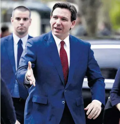  ?? HENRY NICHOLLS / REUTERS ?? Ron DeSantis, gobernador de Florida, durante una visita a Londres, este pasado viernes.