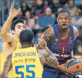  ?? FOTO: EFE ?? Kevin Seraphin, en el partido de Euroliga de hace unas semanas contra el Maccabi