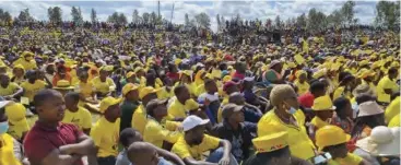  ?? ?? Nelson Chamisa's supporters listen to his speech at a recent rally.