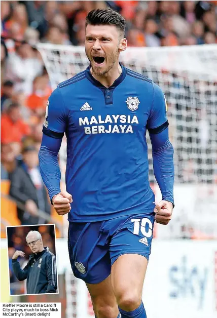  ??  ?? Kieffer Moore is still a Cardiff City player, much to boss Mick McCarthy’s (inset) delight