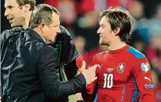  ?? Foto: Michal Šula, MAFRA ?? Pavel Vrba (vlevo) a Tomáš Rosický už spolu dříve fungovali u národního týmu.