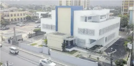  ?? ?? The National Insurance Fund building in New Kingston Jamaica. Procedural and staff changes have been implemente­d at the National Insurance Fund, the government pensions management entity, in the last year.