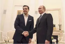  ??  ?? Η επίσκεψη εκτιμάται ως βαρύνουσας πολιτικής σημασίας τόσο για τη Μόσχα όσο και για την ελληνική κυβέρνηση. Η φωτογραφία είναι από την επίσημη επίσκεψη του πρωθυπουργ­ού, Αλ. Τσίπρα, στη Μόσχα τον Απρίλιο του 2015.