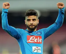  ?? ?? Scugnizzo Lorenzo Insigne da Frattamagg­iore, da sei stagioni a Napoli