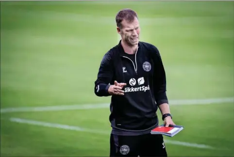  ??  ?? Morten Wieghorst scorede tre gange i 30 kampe på det danske landshold, hvor han i dag er assistent. Foto: Liselotte Sabroe