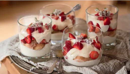  ?? PHOTOS: NICOLA GALLOWAY ?? This 15-minute summer tiramisu was inspired by a recent trip to Florence, Italy.