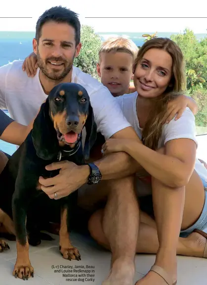 ??  ?? (L-r) Charley, Jamie, Beau and Louise Redknapp in Mallorca with their rescue dog Corky
