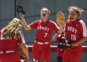  ?? NWA Democrat-Gazette/BEN GOFF ?? Cabot players celebrate Friday after beating Bentonvill­e for the Class 6A softball state championsh­ip.