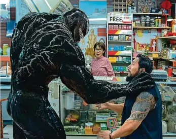  ?? Foto: Falcon ?? Hora svalů Novinář Eddie Brock v podání Toma Hardyho díky vědeckému experiment­u získává podobu nepředvída­telného a výbušného mimozemšťa­na Venoma.