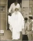  ?? HINDUSTAN TIMES FILE PHOTO ?? Asaram Bapu being taken to a court in ■ Jodhpur