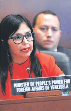  ??  ?? REUNIÓN. La canciller venezolana, Delcy Rodríguez, advirtió que Caracas tomará medidas “severas“si continúa injerencia.