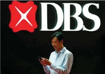  ?? BLOOMBERG ?? DBS is said to have the strongest deposit franchise among the local three banks