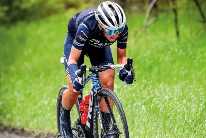  ??  ?? On home territory at the 2021 Thüringen Ladies Tour, a race she rode 17 times