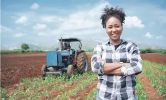  ?? ?? Las mujeres desempeñan un papel fundamenta­l en los sistemas agroalimen­tarios.