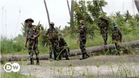  ??  ?? Mozambican troops are battling Islamist militants in Cabo Delgado since 2017
