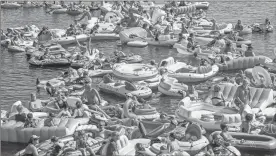  ?? Photo courtesy of Guinness Book of World Records ?? The 2017 Welland Floatfest in Ontario, Canada, set the Guinness World Record for longest line of water inflatable­s. Participan­ts in the Rome CRBI’s Big Float will attempt to break that record.