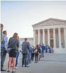  ?? J. SCOTT APPLEWHITE/AP ?? The Supreme Court attracted a long line of hopeful onlookers on Oct. 1, the first day of the 2018 term.