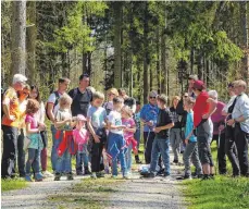  ?? FOTO: VEREIN ?? Viele Kinder und Jugendlich­e nehmen an der Osterhasen­wanderung des SAV teil.