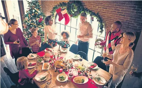  ??  ?? Make sure a family gettogethe­r is on your festive to-do list.